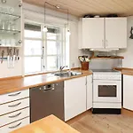 Hébergement de vacances 4 Star Holiday Home In Ringkobing