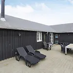 Hébergement de vacances 4 Star Holiday Home In Ringkobing Ringkøbing