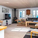 Hébergement de vacances 4 Star Holiday Home In Ringkobing
