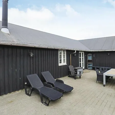 8 Person In Ringk Bing Holiday home